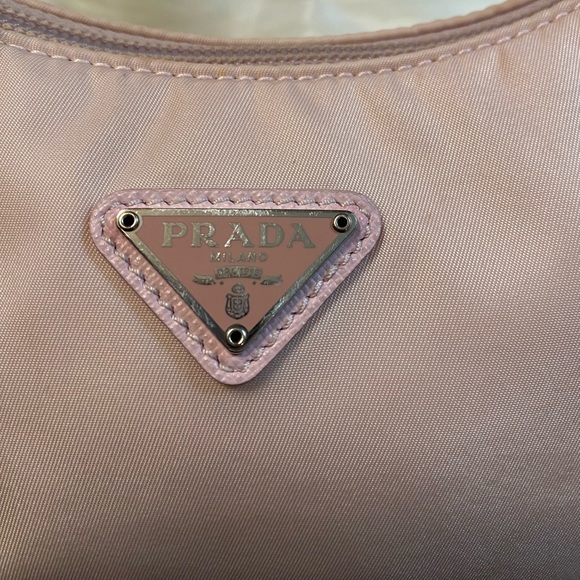 PRADA Re-Nylon Re-Edition 2000 mini bag- Pink - Picture 5 of 12